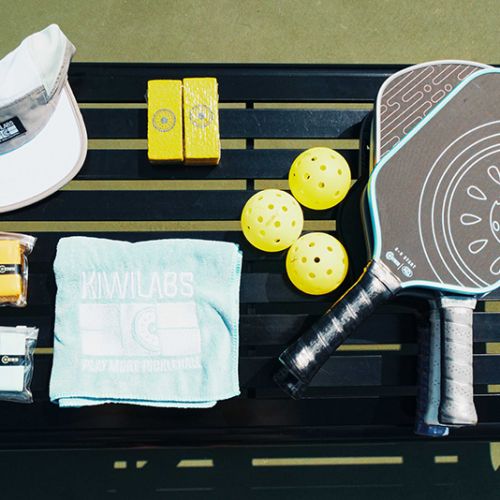 Nhập dụng cụ chơi pickleball Trung Quốc về Việt Nam