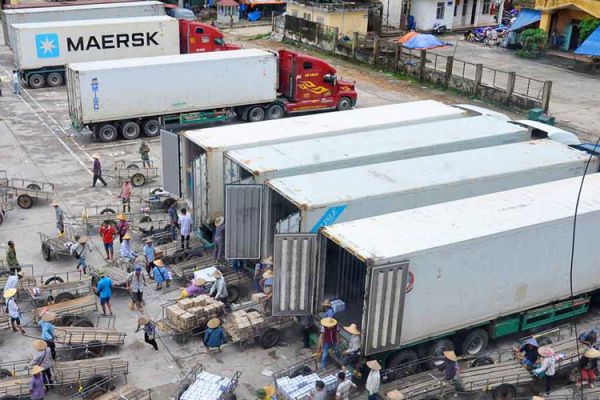 Ưu và nhược điểm khi nhập hàng Trung Quốc về kinh doanh