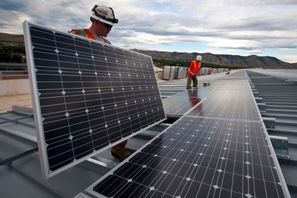 Nguồn hàng tấm pin năng lượng mặt trời Trung Quốc